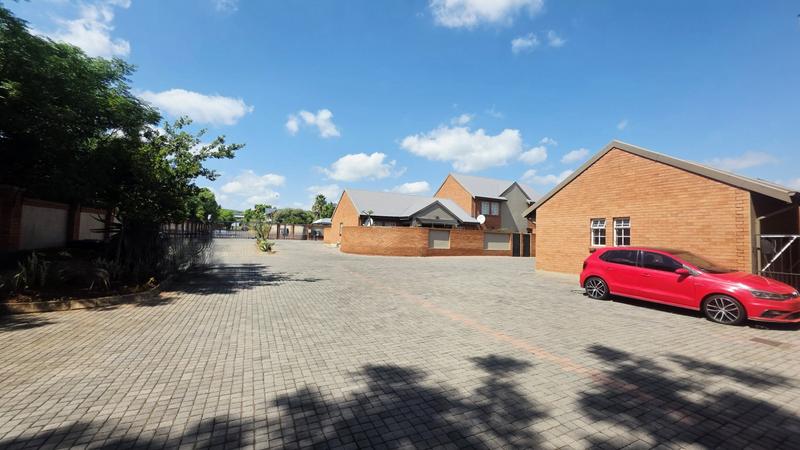 2 Bedroom Property for Sale in Montana Gauteng