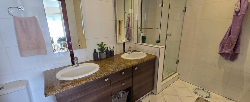 2 Bedroom Property for Sale in Bedford Gardens Gauteng