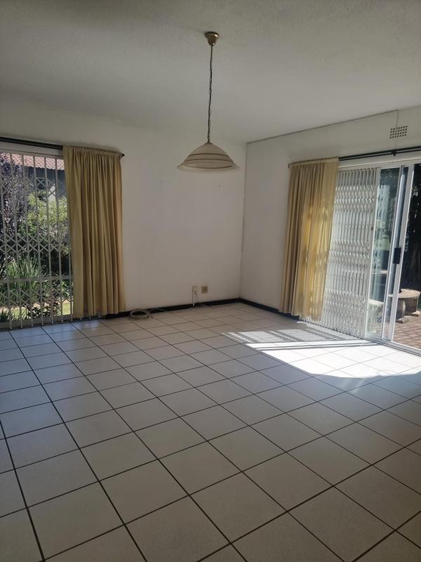 3 Bedroom Property for Sale in Sunnyrock Gauteng
