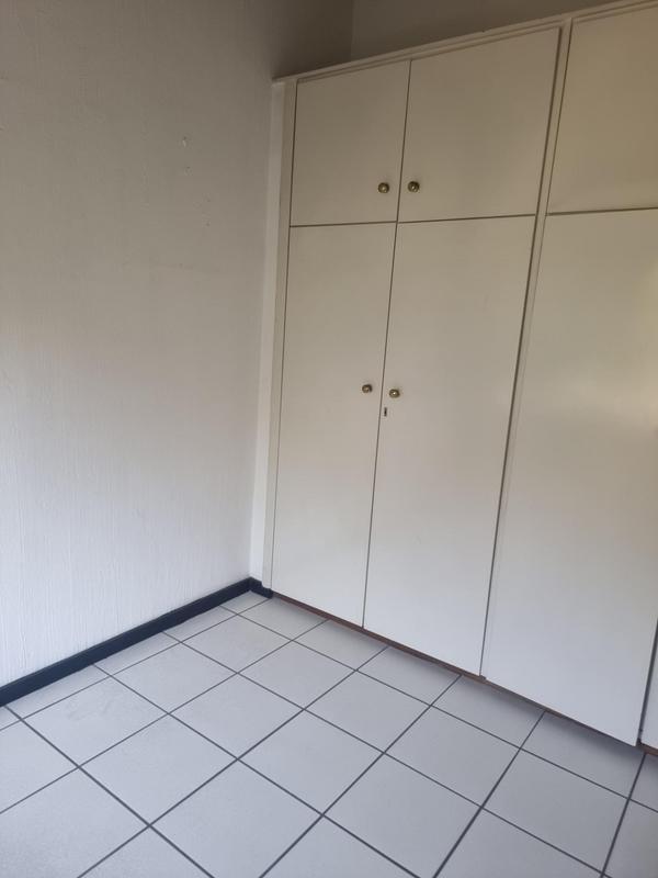 3 Bedroom Property for Sale in Sunnyrock Gauteng