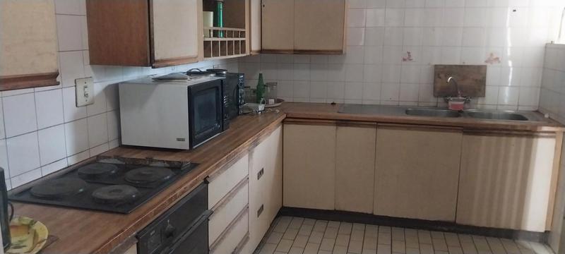 3 Bedroom Property for Sale in Wychwood Gauteng