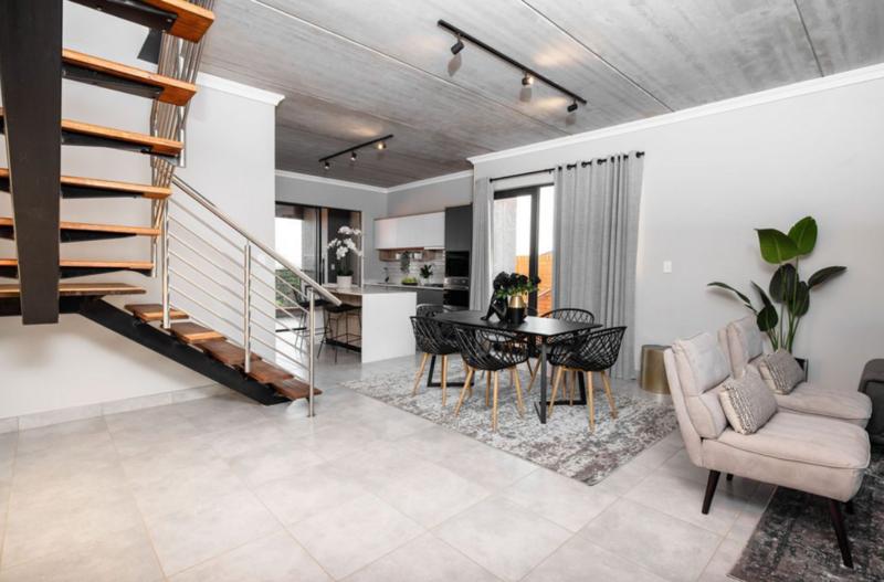 3 Bedroom Property for Sale in Bronberg Gauteng