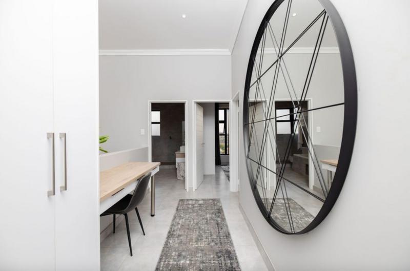 3 Bedroom Property for Sale in Bronberg Gauteng