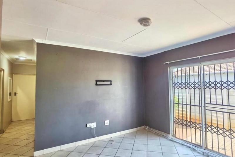 To Let 3 Bedroom Property for Rent in The Orchards Gauteng