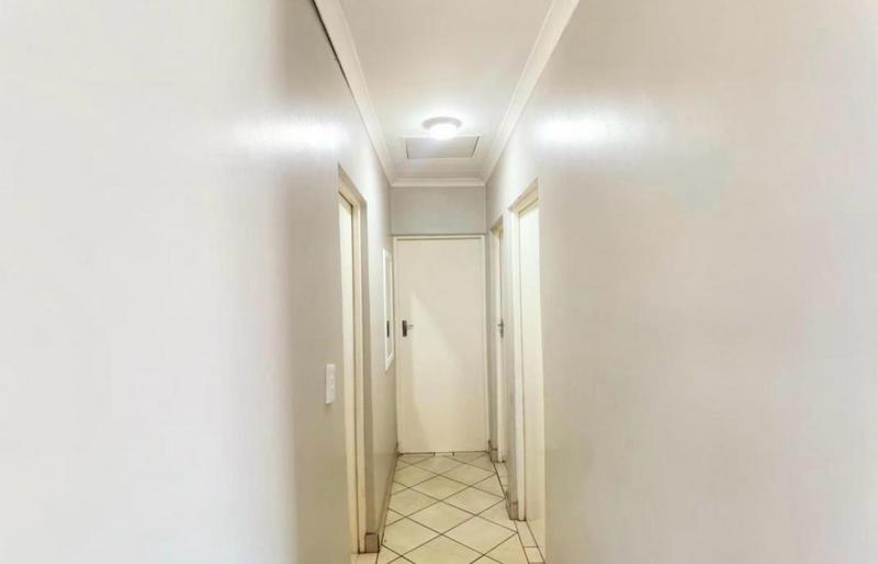To Let 3 Bedroom Property for Rent in The Orchards Gauteng