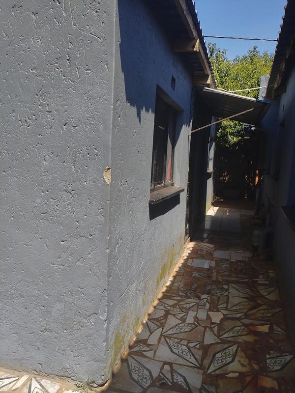 To Let 0 Bedroom Property for Rent in Moleleki Ext 3 Gauteng