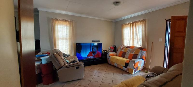 2 Bedroom Property for Sale in The Orchards Gauteng