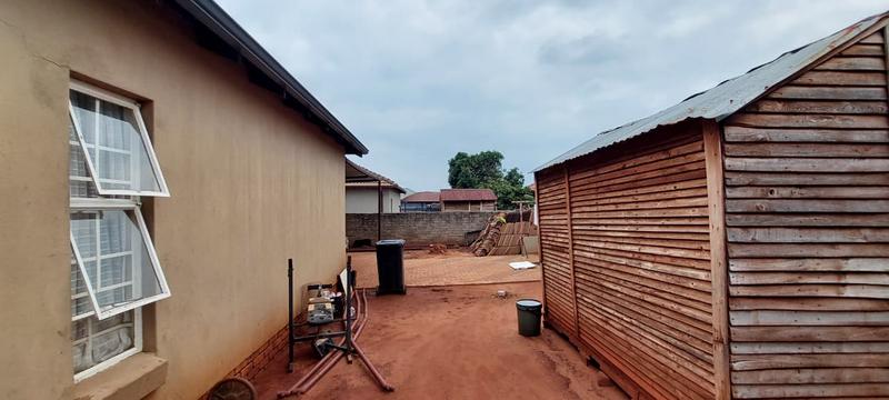 2 Bedroom Property for Sale in The Orchards Gauteng