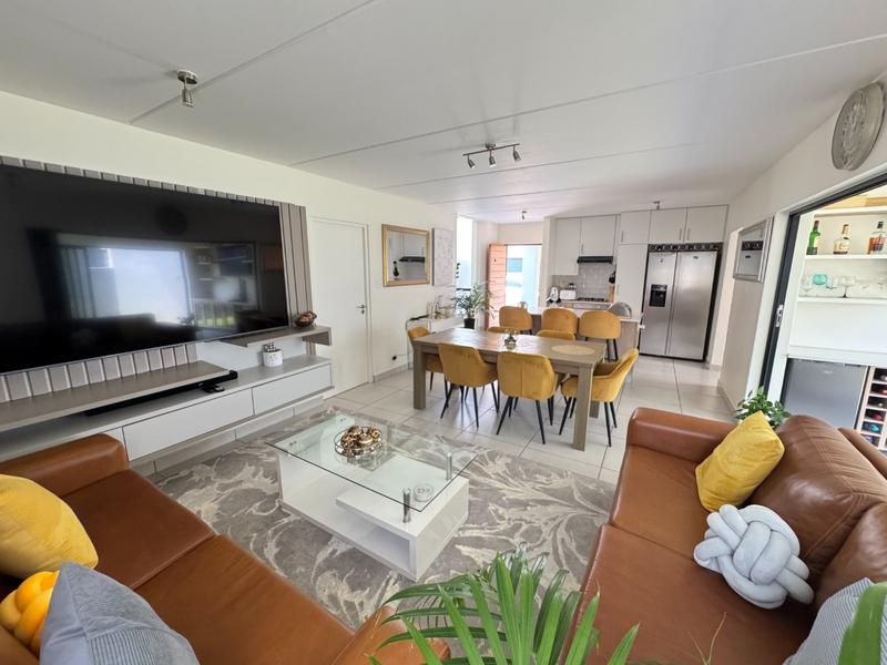 To Let 4 Bedroom Property for Rent in Wilgeheuwel Gauteng