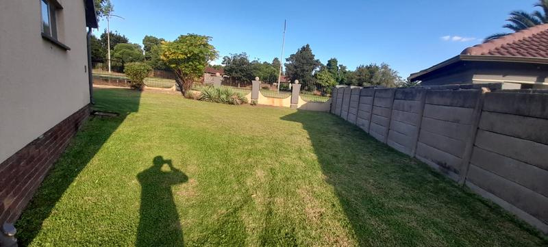 To Let 3 Bedroom Property for Rent in Birch Acres Gauteng