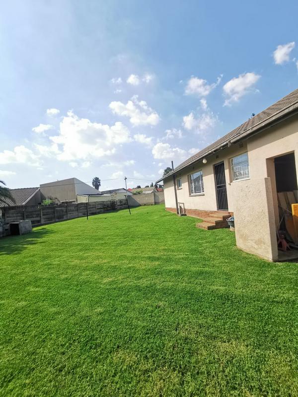 3 Bedroom Property for Sale in Birch Acres Gauteng