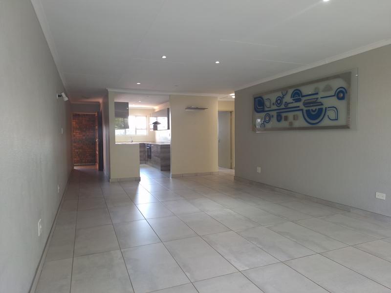 3 Bedroom Property for Sale in Northcliff Gauteng