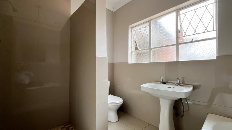 3 Bedroom Property for Sale in New Redruth Gauteng