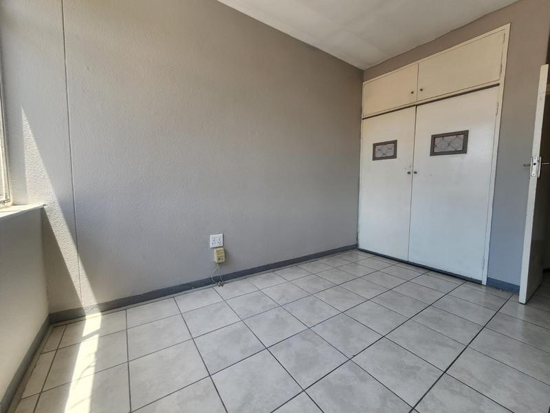 3 Bedroom Property for Sale in New Redruth Gauteng