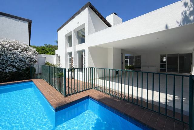 3 Bedroom Property for Sale in Morningside Gauteng