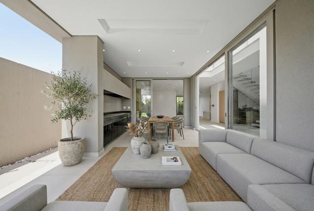 4 Bedroom Property for Sale in Morningside Gauteng