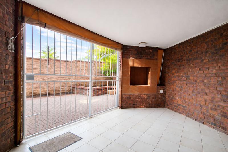 3 Bedroom Property for Sale in Waterkloof Heights Gauteng