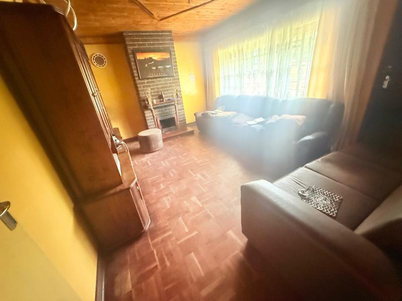 3 Bedroom Property for Sale in Vanderbijlpark CW 5 Gauteng