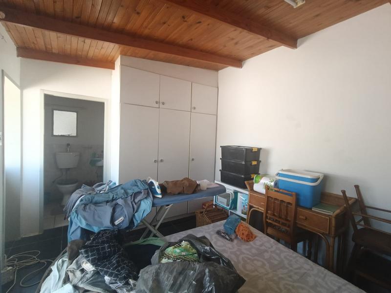 To Let 2 Bedroom Property for Rent in Strubenvale Gauteng