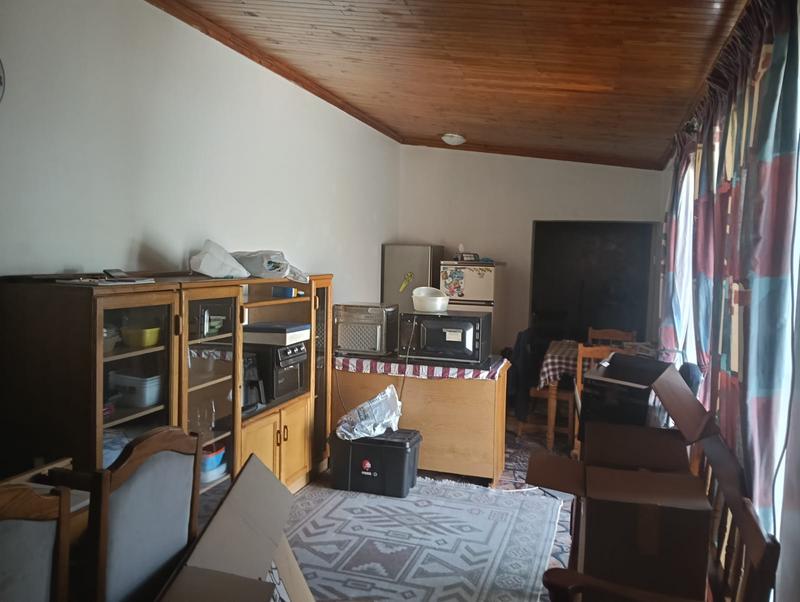 To Let 2 Bedroom Property for Rent in Strubenvale Gauteng