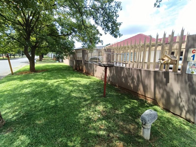 5 Bedroom Property for Sale in Selection Park Gauteng