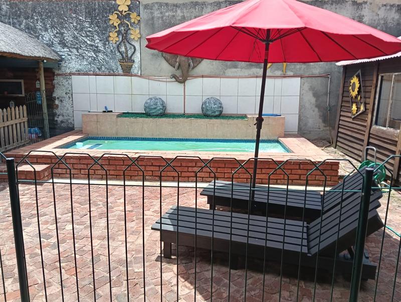 5 Bedroom Property for Sale in Selection Park Gauteng
