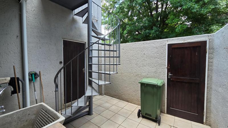 To Let 4 Bedroom Property for Rent in River Club Gauteng