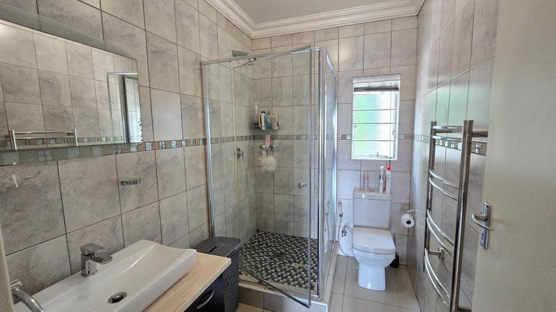 To Let 4 Bedroom Property for Rent in River Club Gauteng
