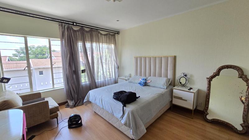 To Let 4 Bedroom Property for Rent in River Club Gauteng