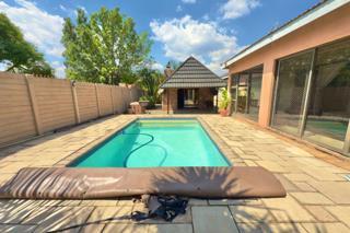 5 Bedroom Property for Sale in Brenthurst Gauteng