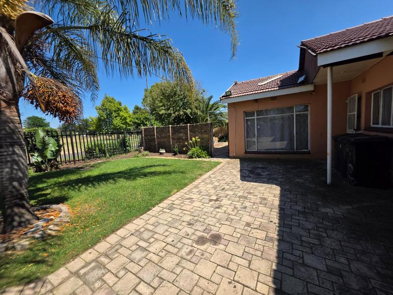 5 Bedroom Property for Sale in Brenthurst Gauteng