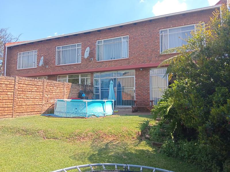 3 Bedroom Property for Sale in Hennopspark Gauteng