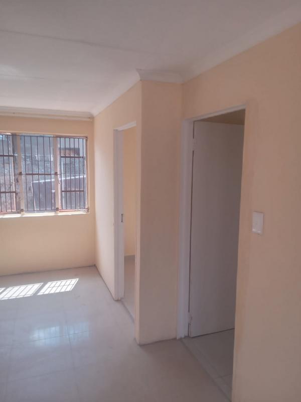 3 Bedroom Property for Sale in Protea Glen Gauteng