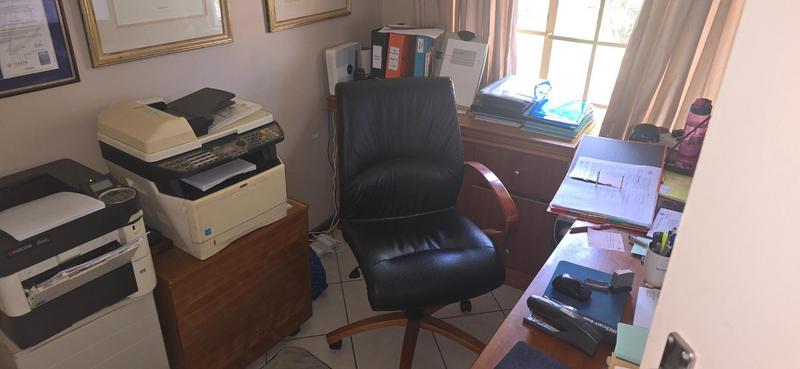 To Let 3 Bedroom Property for Rent in Equestria Gauteng