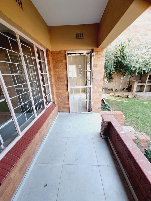 To Let 1 Bedroom Property for Rent in Sunnyridge Gauteng