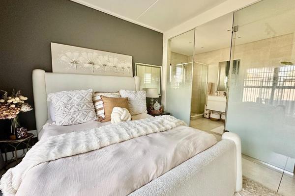 To Let 3 Bedroom Property for Rent in Waterfall Gauteng