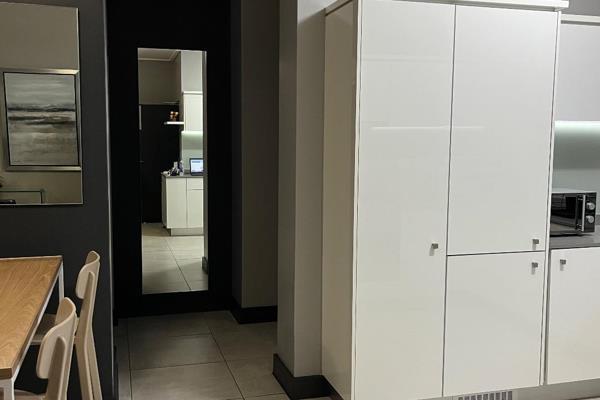 To Let 2 Bedroom Property for Rent in Waterfall Gauteng