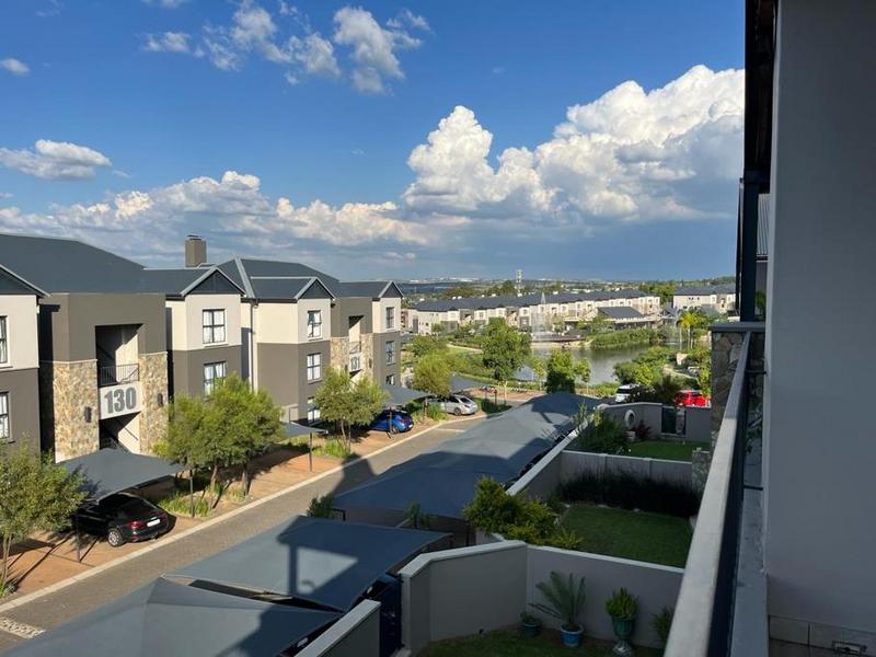 To Let 2 Bedroom Property for Rent in Waterfall Gauteng