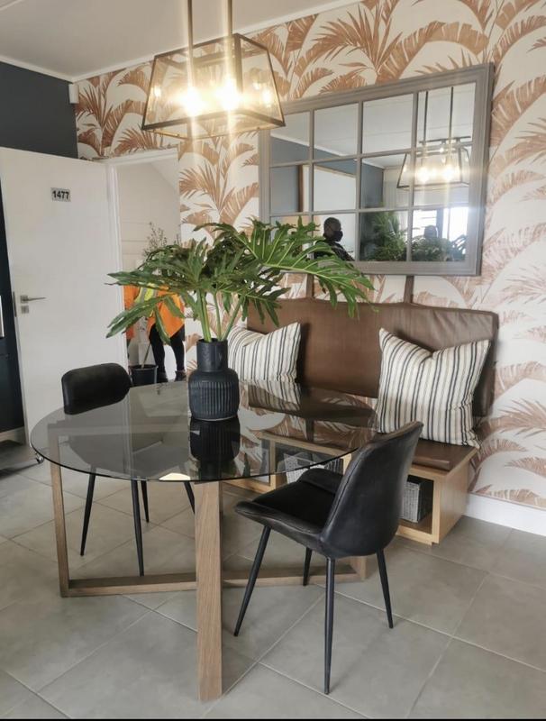 To Let 2 Bedroom Property for Rent in Waterfall Gauteng