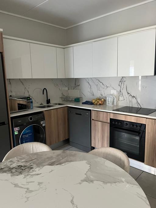 To Let 2 Bedroom Property for Rent in Waterfall Gauteng