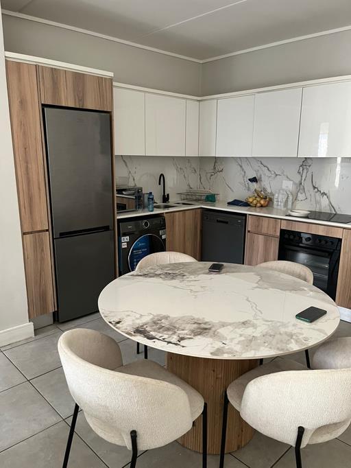 To Let 2 Bedroom Property for Rent in Waterfall Gauteng