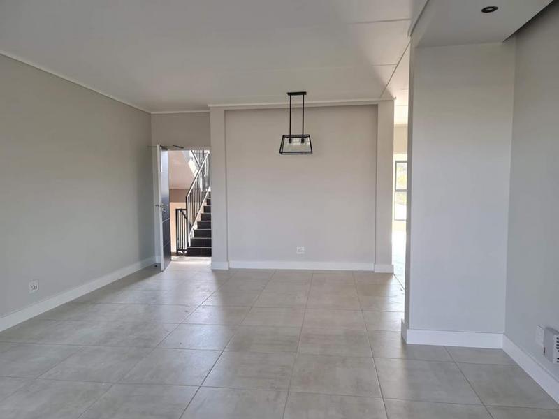 To Let 3 Bedroom Property for Rent in Waterfall Gauteng