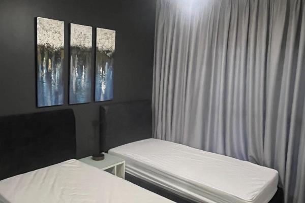 To Let 2 Bedroom Property for Rent in Waterfall Gauteng