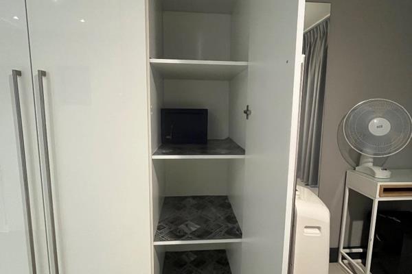 To Let 2 Bedroom Property for Rent in Waterfall Gauteng