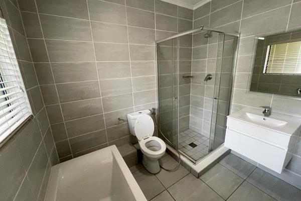 To Let 3 Bedroom Property for Rent in Waterfall Gauteng