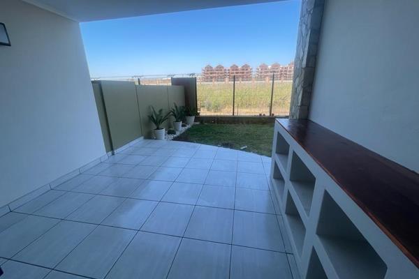 To Let 3 Bedroom Property for Rent in Waterfall Gauteng