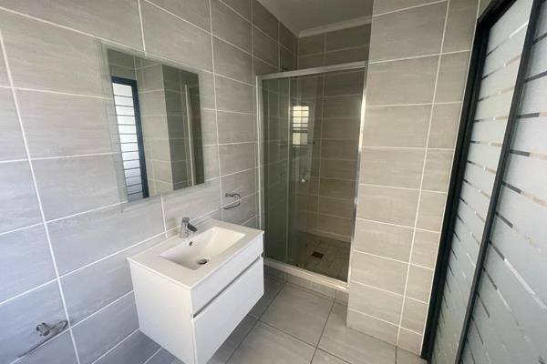 To Let 3 Bedroom Property for Rent in Waterfall Gauteng
