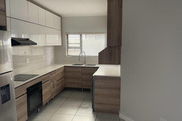 To Let 3 Bedroom Property for Rent in Waterfall Gauteng