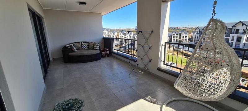 To Let 1 Bedroom Property for Rent in Waterfall Gauteng