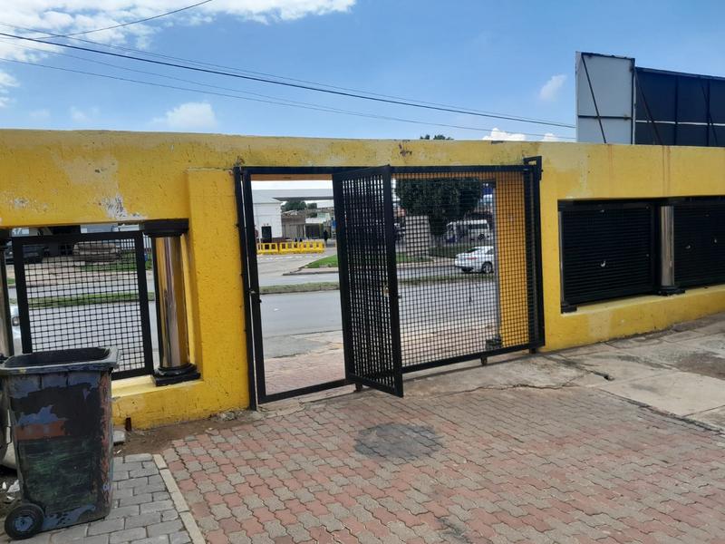 Commercial Property for Sale in Diepkloof Gauteng
